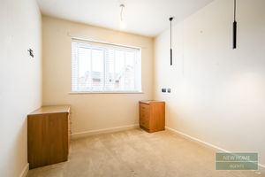 Photo 21- click for photo gallery